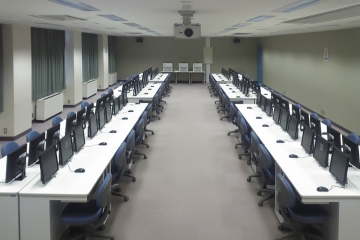 拓殖大学