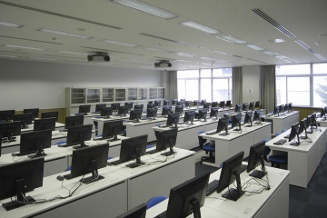 愛知県立大学