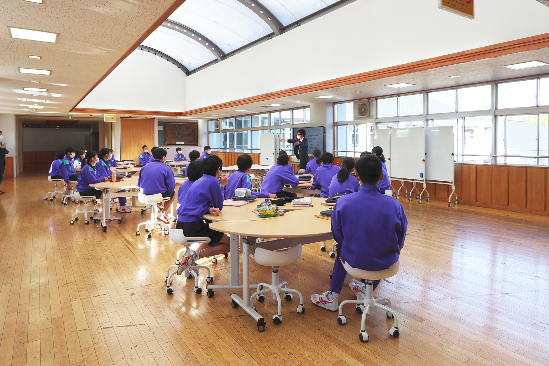 導入事例を追加しました（成田市立西中学校）｜2021｜お知らせ｜株式