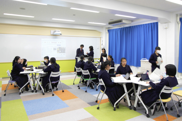 神戸山手女子中学校・高等学校