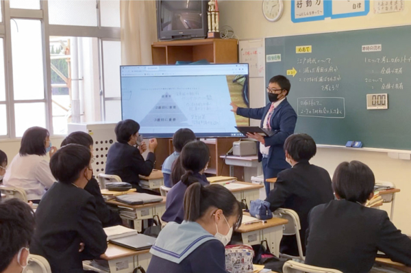 岸和田市立桜台中学校