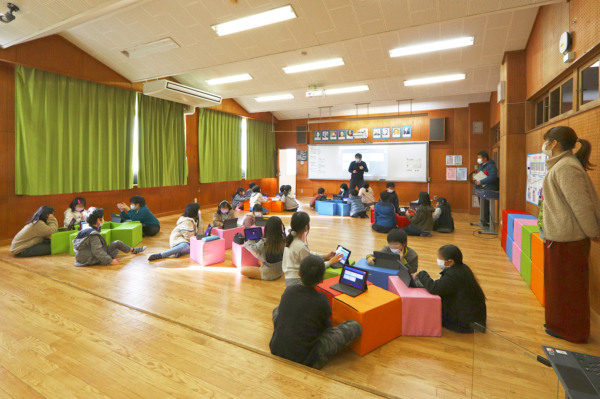 南足柄市立向田小学校